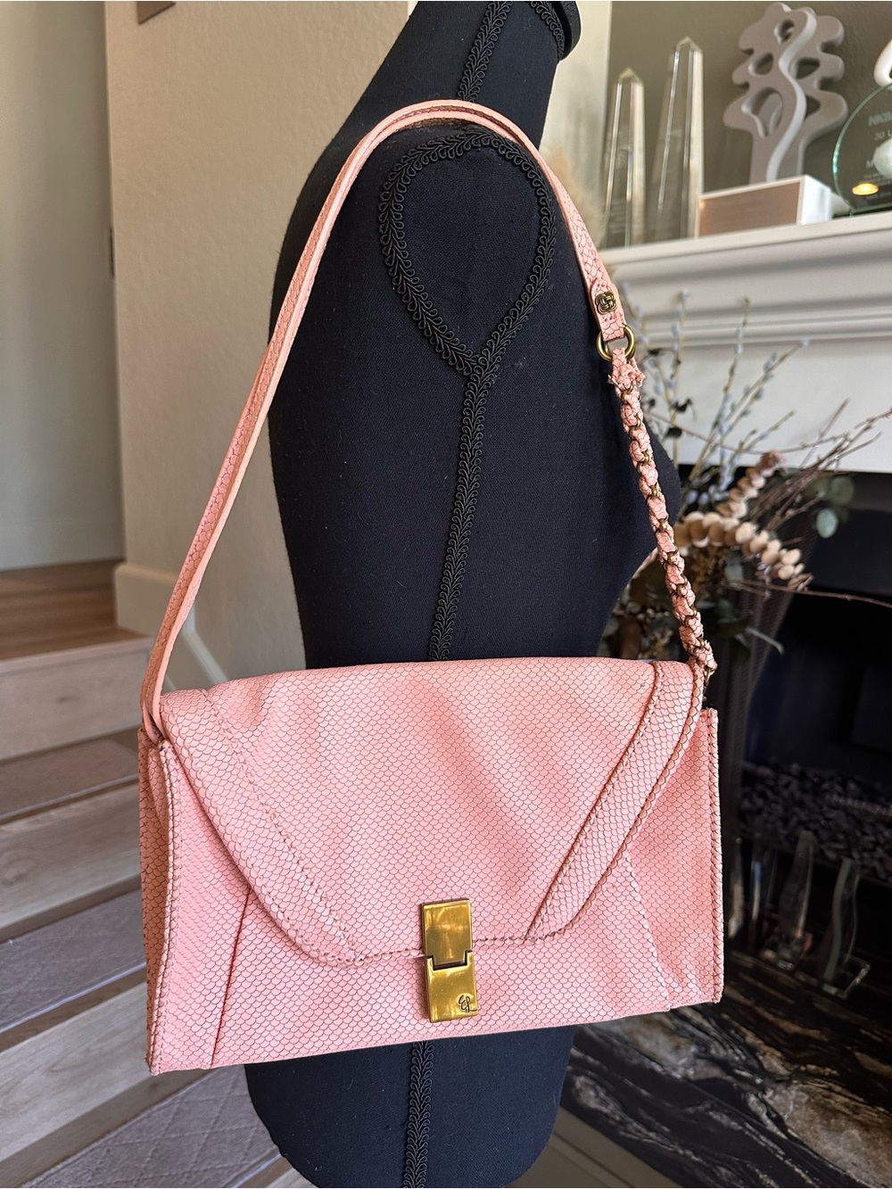 Elliott Lucca Cordoba Pink Snake Leather Flip Lock Clutch Crossbody Bag